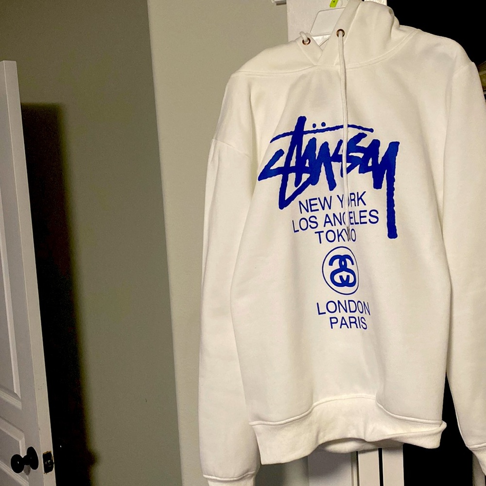 stussy world tour throw on hoodie champagne white with blue text (didn’t fit me)